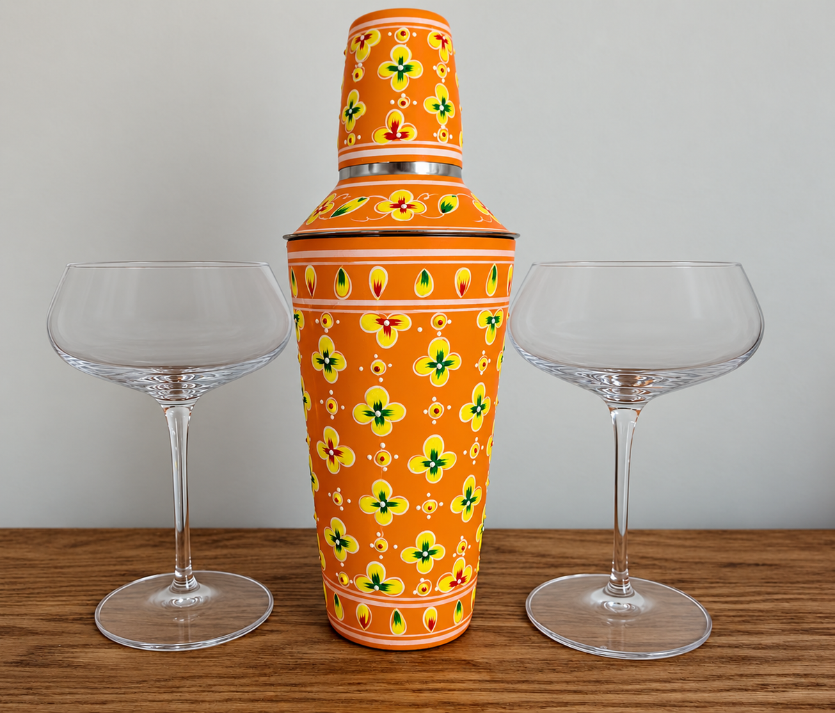 Cocktail shaker